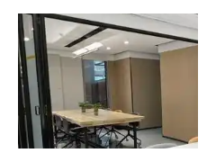 (办公室装修怎么省钱又好看)办公室装修怎么省钱又好看？4个方式